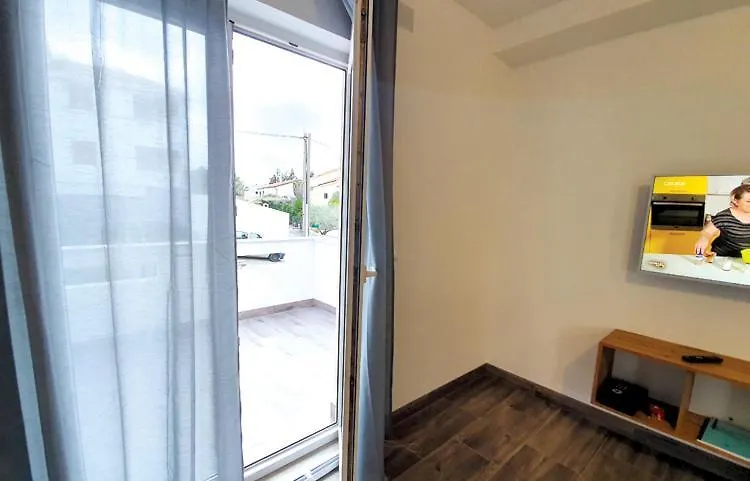 Apartment Apartmani Kurjakovic - Punat